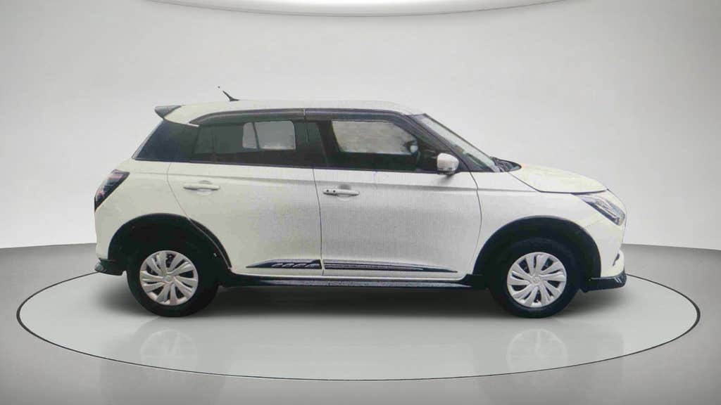 2025 Maruti Suzuki Swift VXI