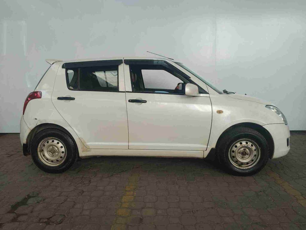2010 Maruti Suzuki Swift LXI