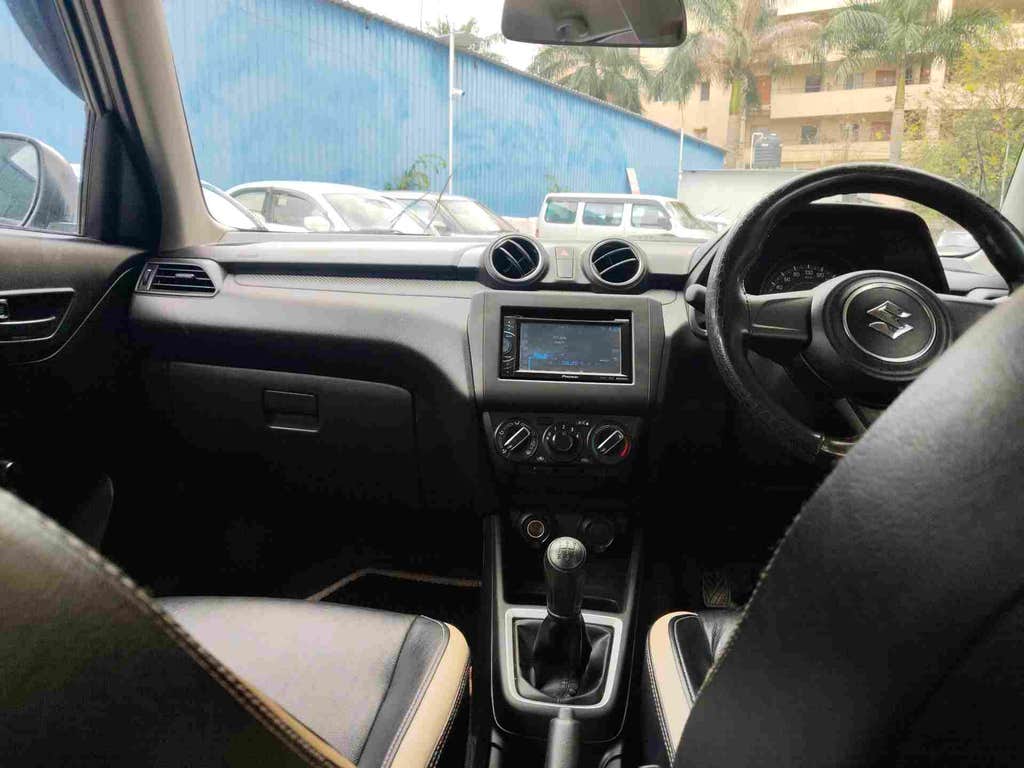 2021 Maruti Suzuki Swift LXI