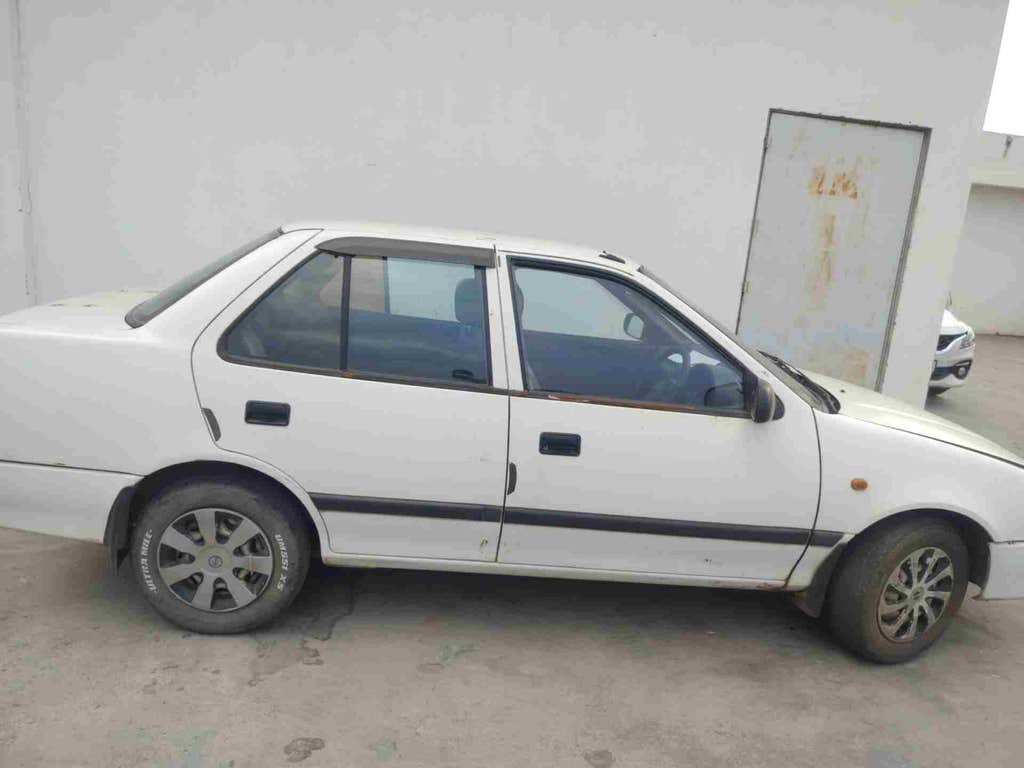 2003 Maruti Suzuki Esteem Vx