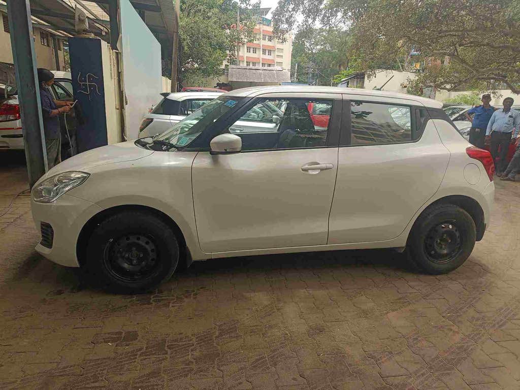2018 Maruti Suzuki Swift Vxi Amt