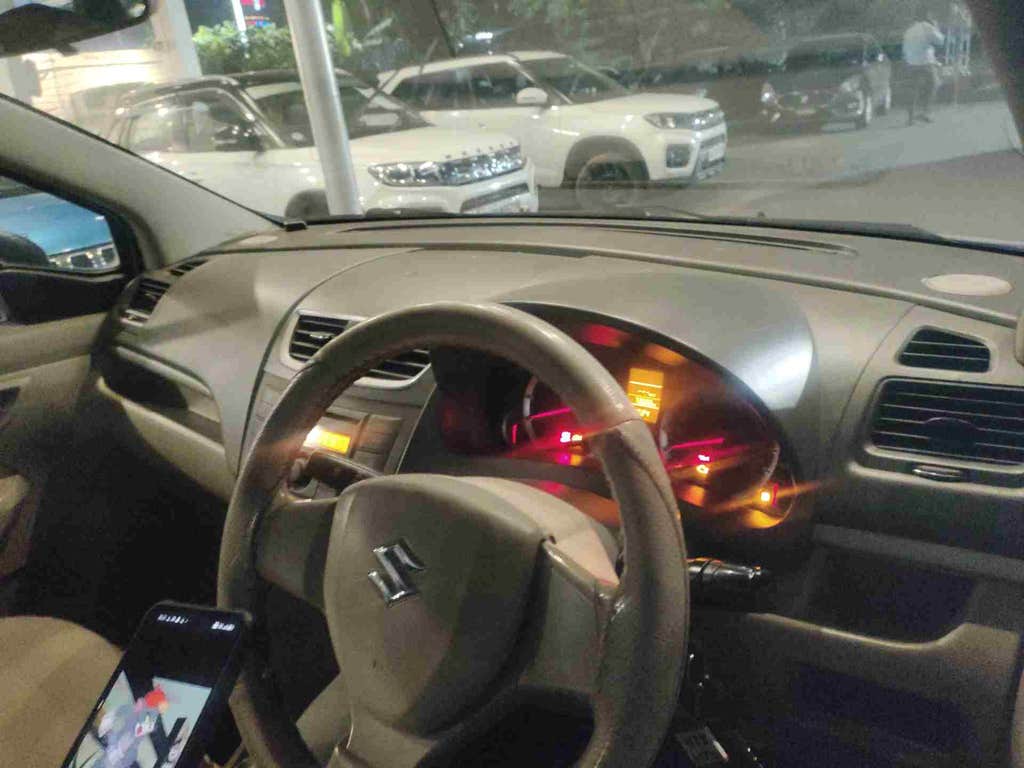2015 Maruti Suzuki Ertiga VXI