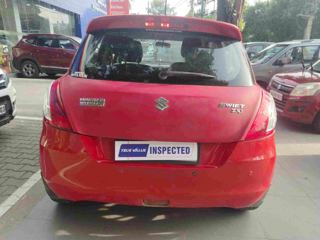 2017 Maruti Suzuki Swift Zxi