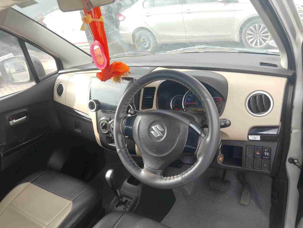 2017 Maruti Suzuki Wagon R Vxi Amt