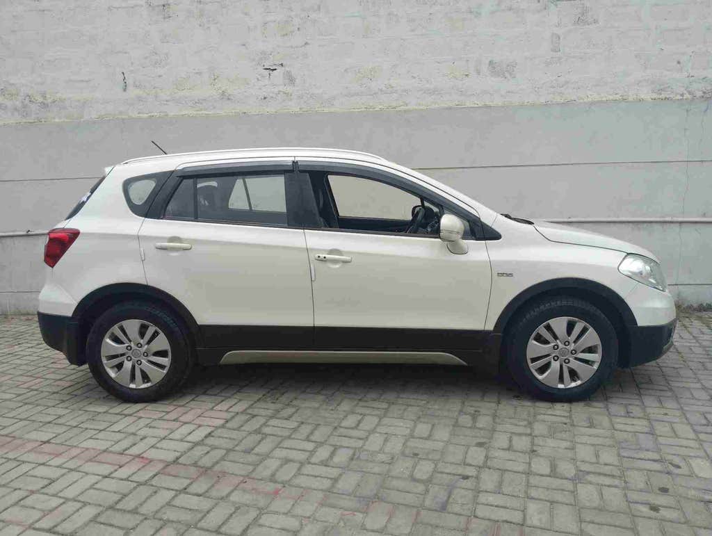 2015 Maruti Suzuki S-Cross ALPHA