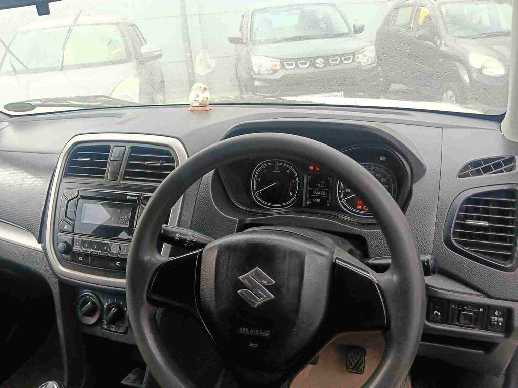 2017 Maruti Suzuki Brezza VDI
