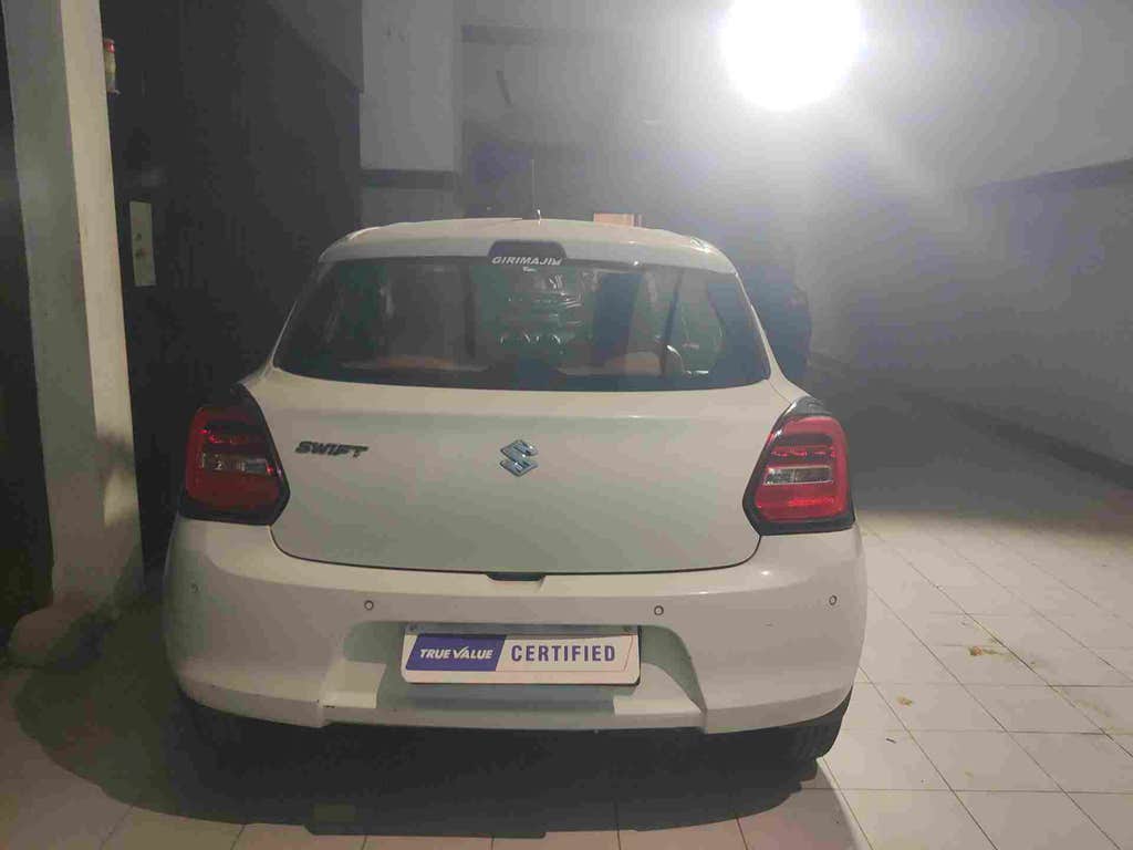 2022 Maruti Suzuki Swift VXI