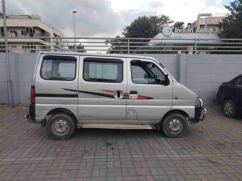 2017 Maruti Suzuki Eeco 7-str