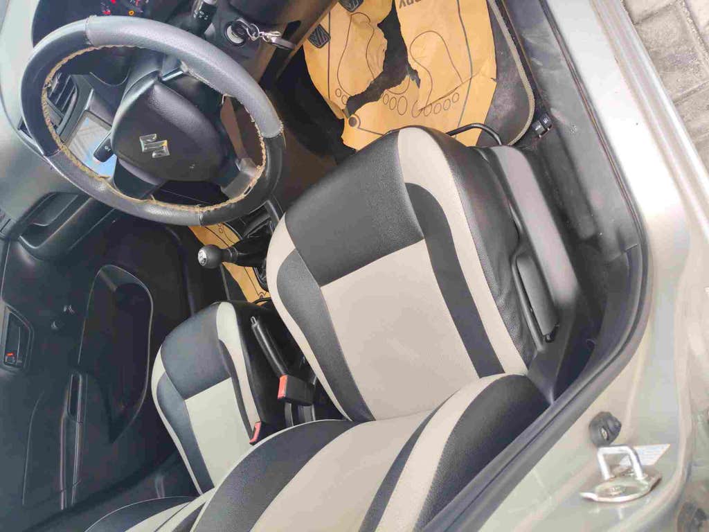 2011 Maruti Suzuki Swift Ldi