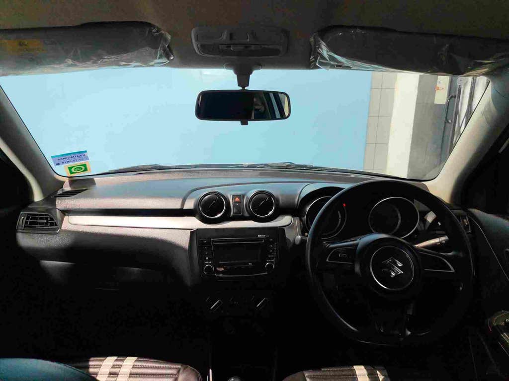 2020 Maruti Suzuki Swift VXI