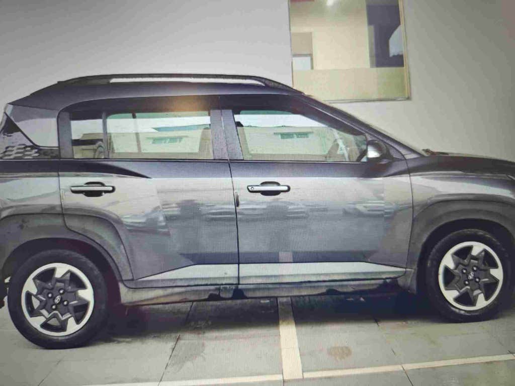 2023 Maruti Suzuki Swift VXI