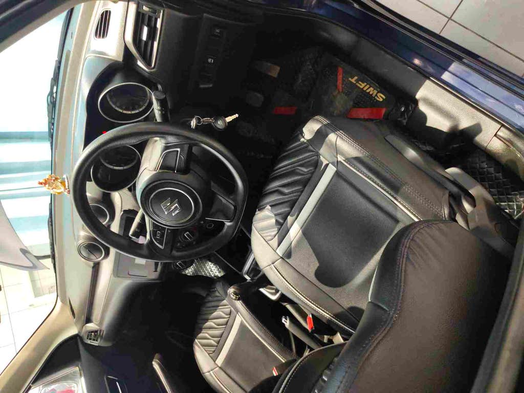 2022 Maruti Suzuki Swift VXI