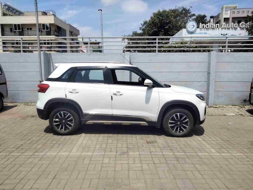 2021 Maruti Suzuki Brezza Zxi+ At