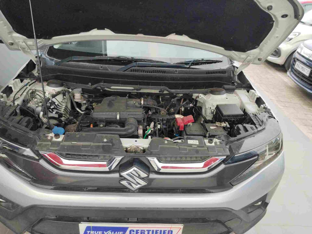 2024 Maruti Suzuki Brezza Zxi
