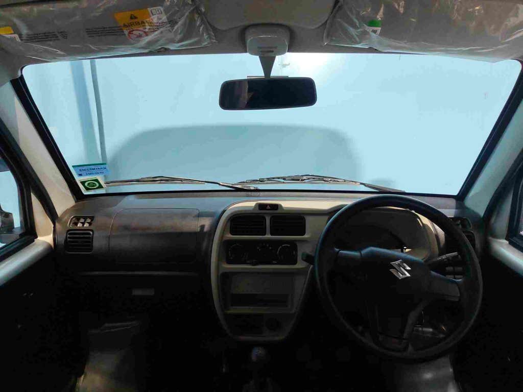 2023 Maruti Suzuki Eeco Std 7-str