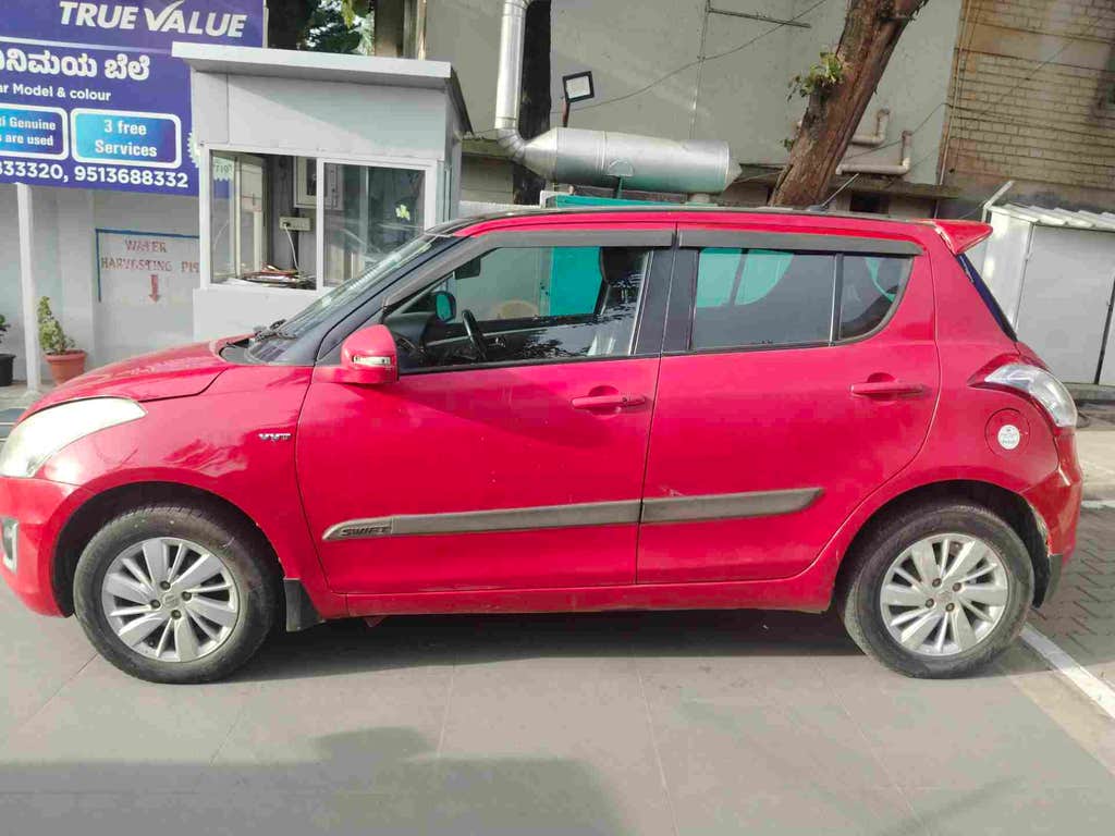 2017 Maruti Suzuki Swift Zxi