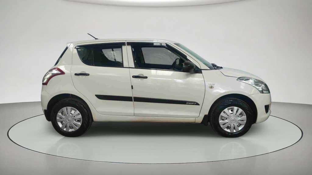 2014 Maruti Suzuki Swift LXI