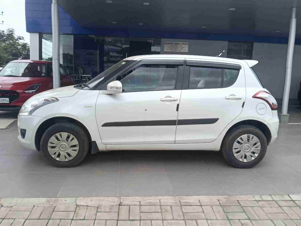 2013 Maruti Suzuki Swift VXI