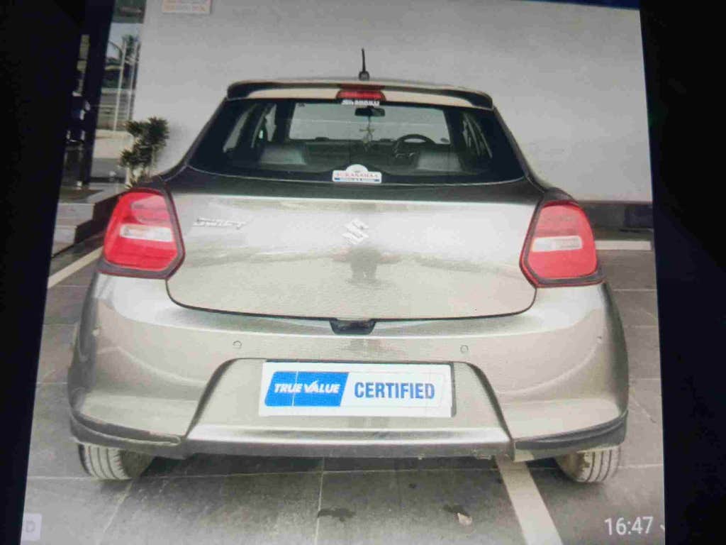 2022 Maruti Suzuki Swift VXI