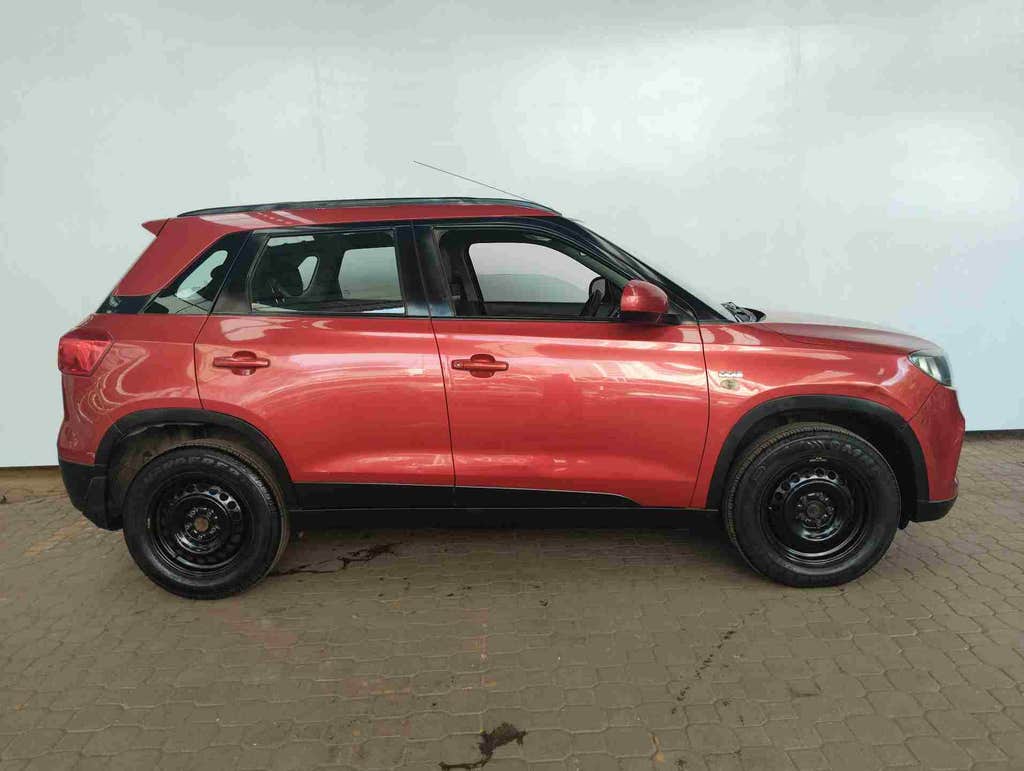 2017 Maruti Suzuki Brezza VDI