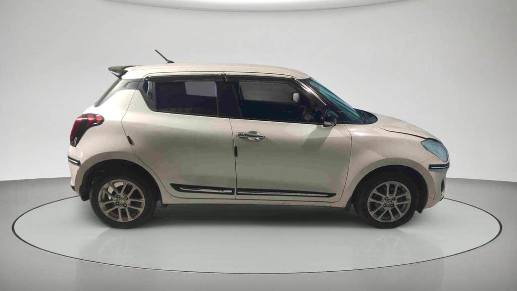 2022 Maruti Suzuki Swift Zxi