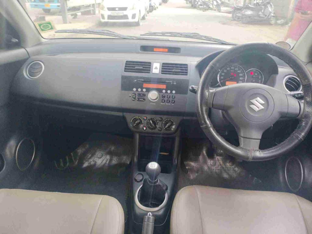 2011 Maruti Suzuki Dzire VXI