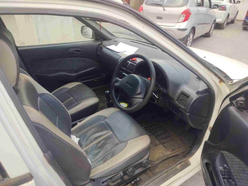 2003 Maruti Suzuki Esteem Vx