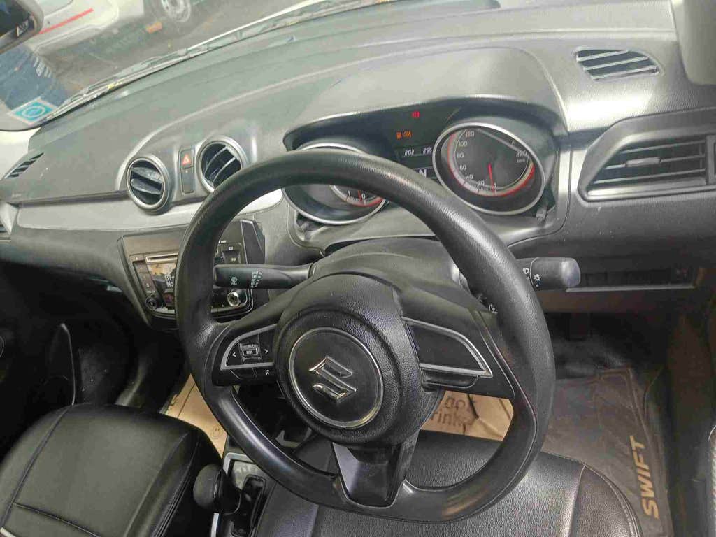 2018 Maruti Suzuki Swift Vxi Amt